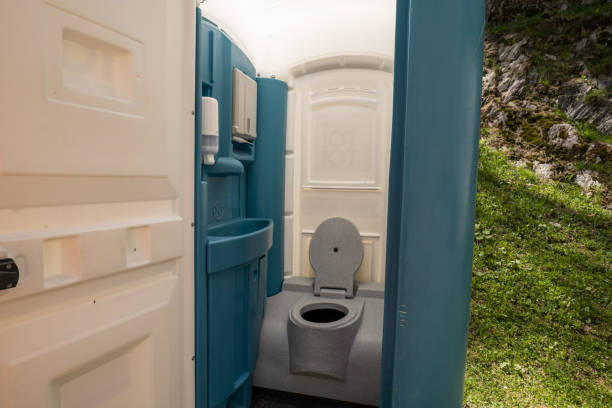 Best Temporary restroom rental  in Bridgewater Center, NJ